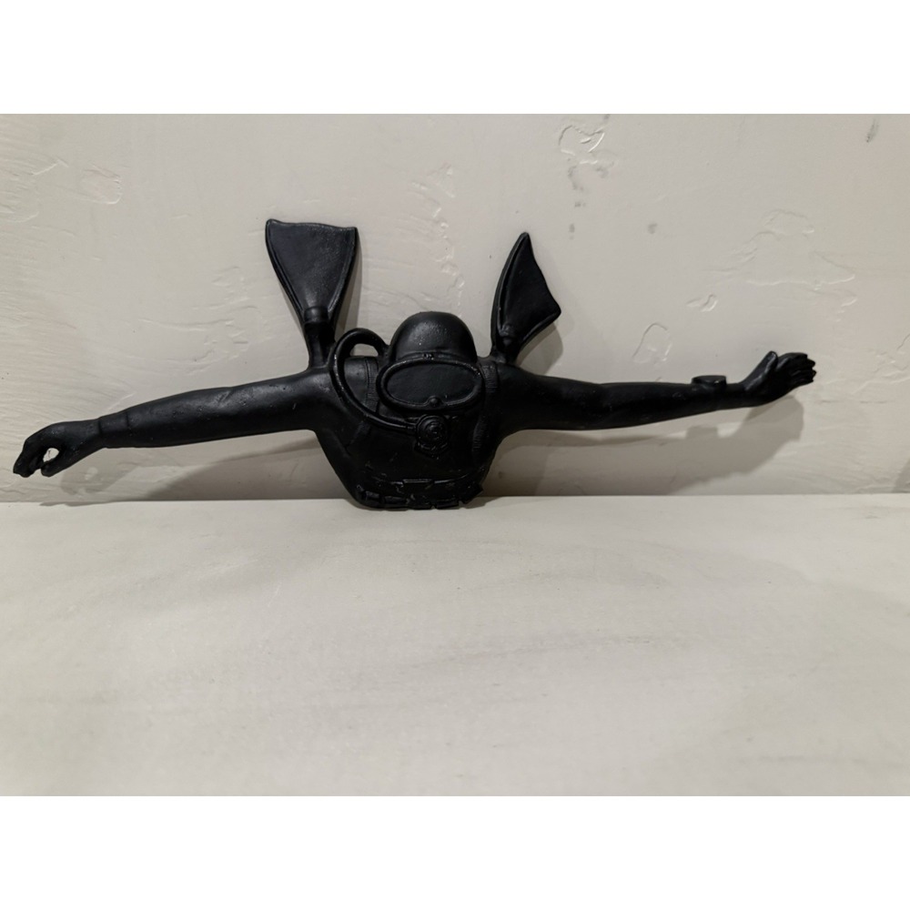 Vintage 1974 Whitehall Metal‎ Studios Scuba Diver Wall Decor Hanging Art Plaque